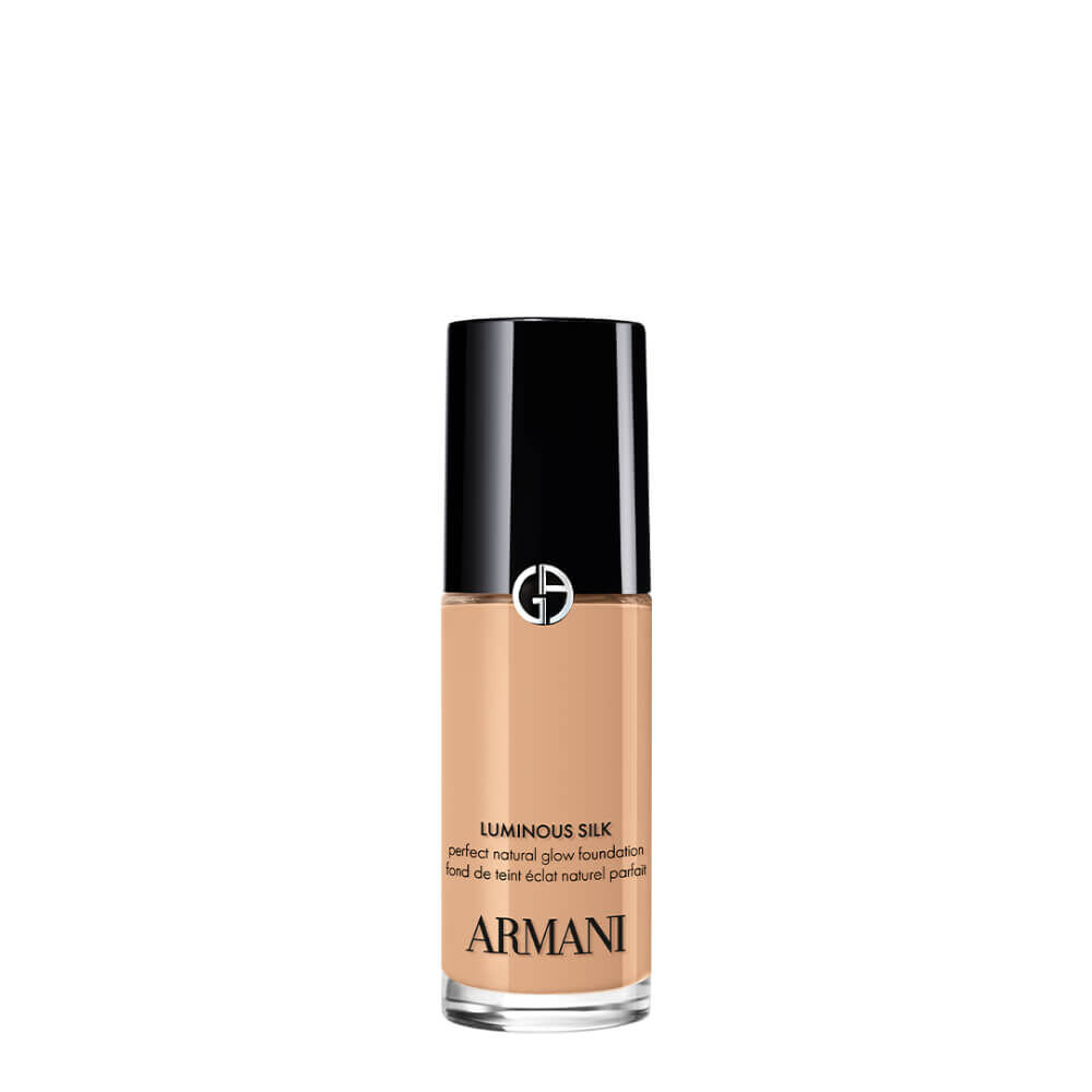 Armani - LUMINOUS SILK FOUNDATION