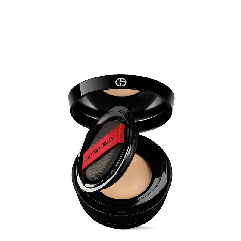 Power Fabric Compact Foundation