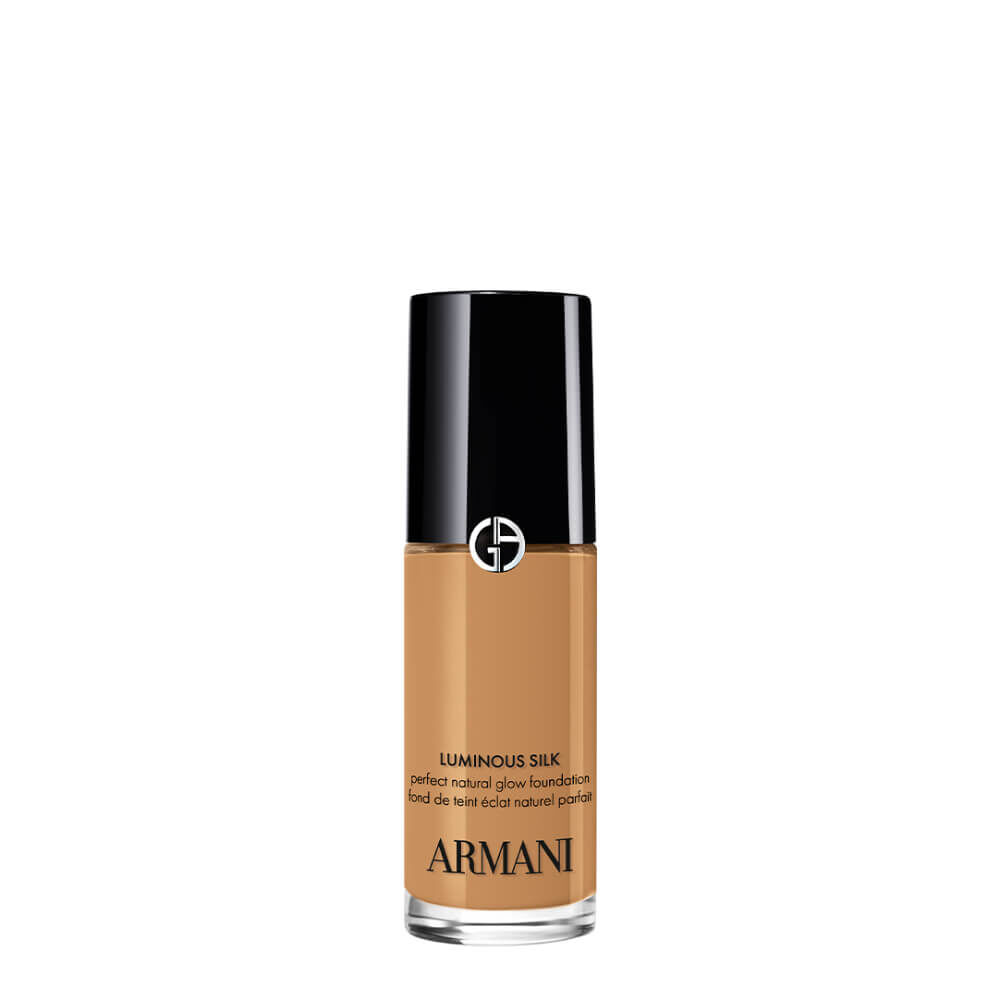 Armani - LUMINOUS SILK FOUNDATION