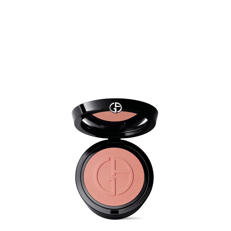 Luminous Silk Glow Blush Colorete en polvo sedoso que maquilla suavemente la piel con un rubor luminoso 10 Intimate