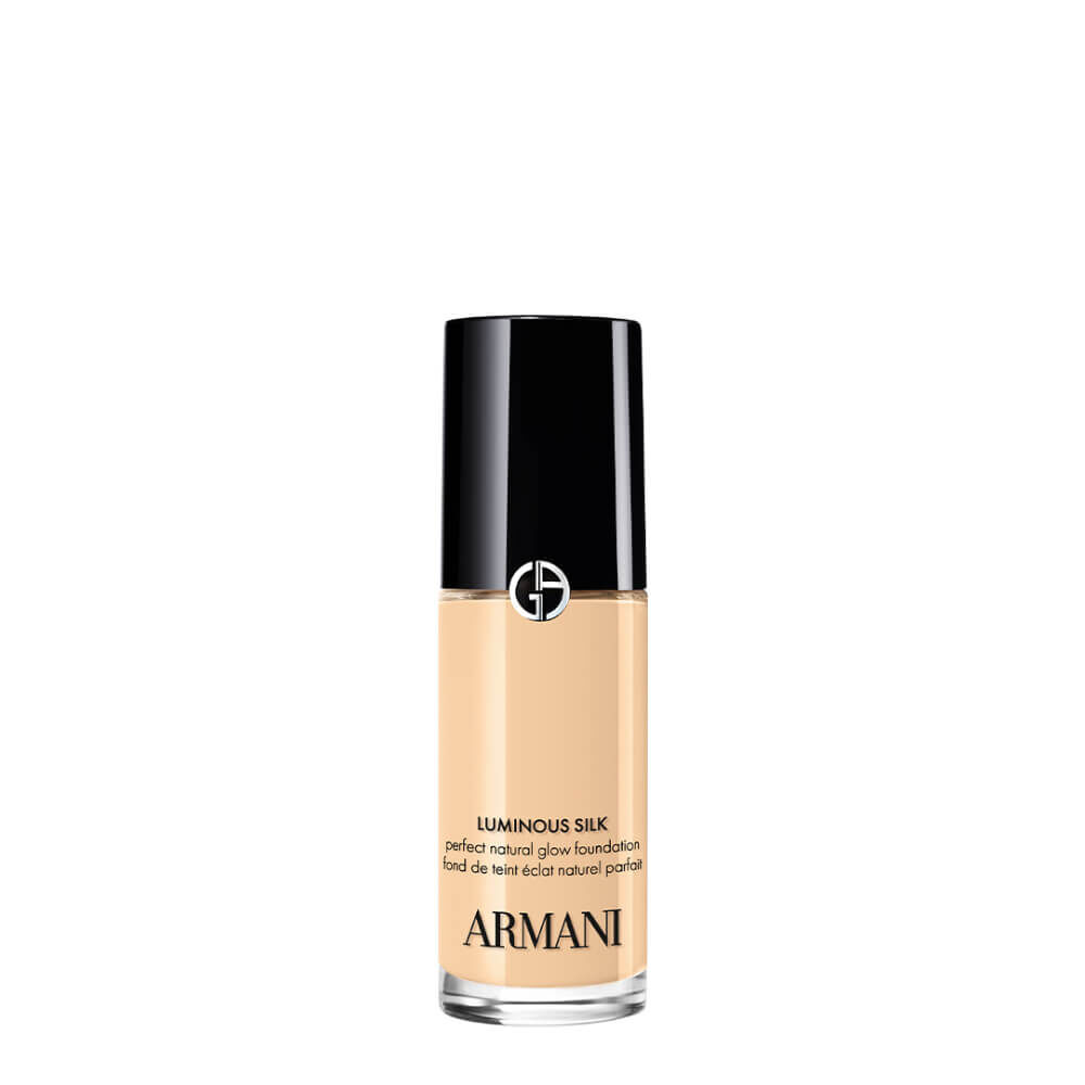 Armani - LUMINOUS SILK FOUNDATION