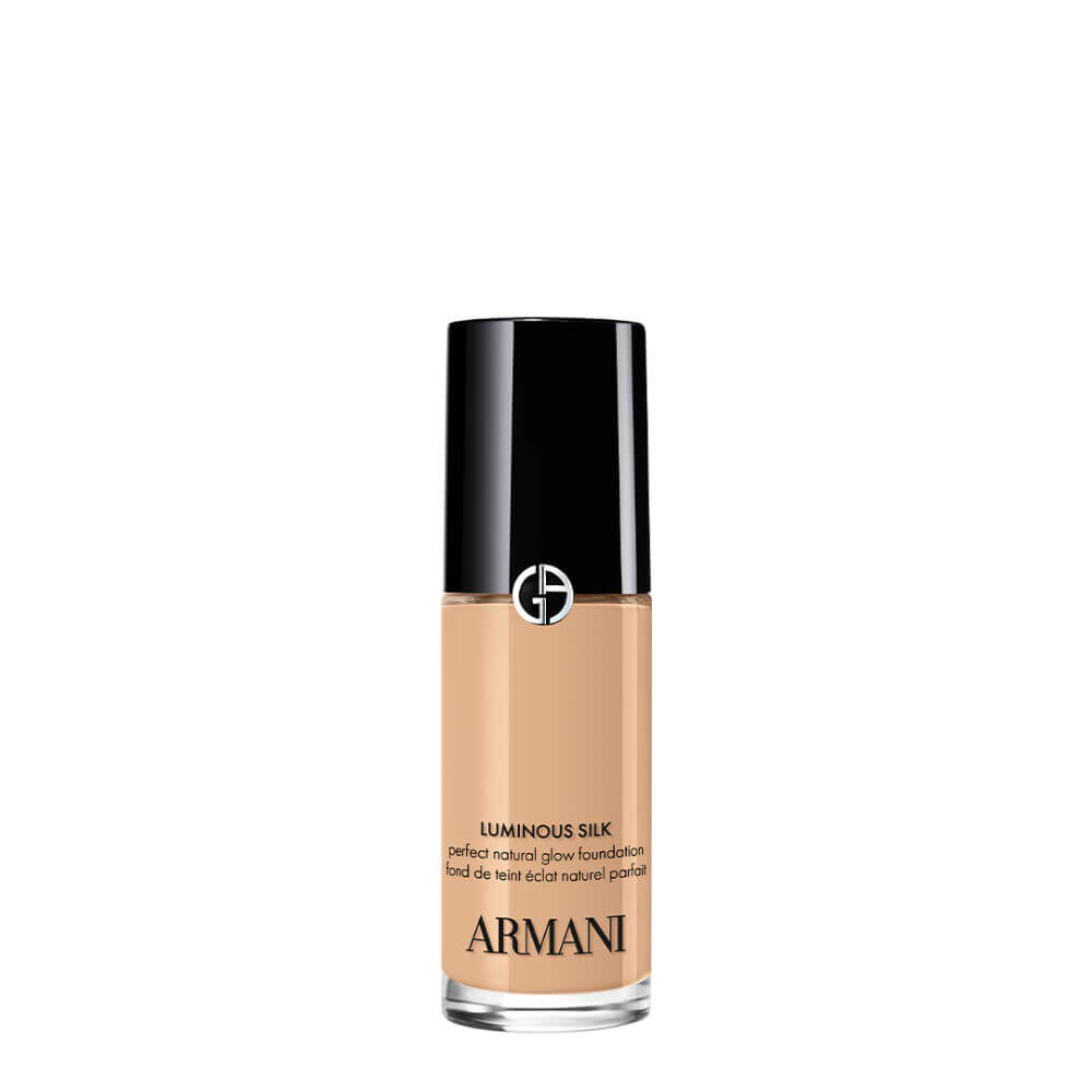 Armani - LUMINOUS SILK FOUNDATION